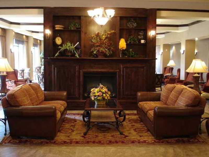 Hampton Inn Ларами Интерьер фото